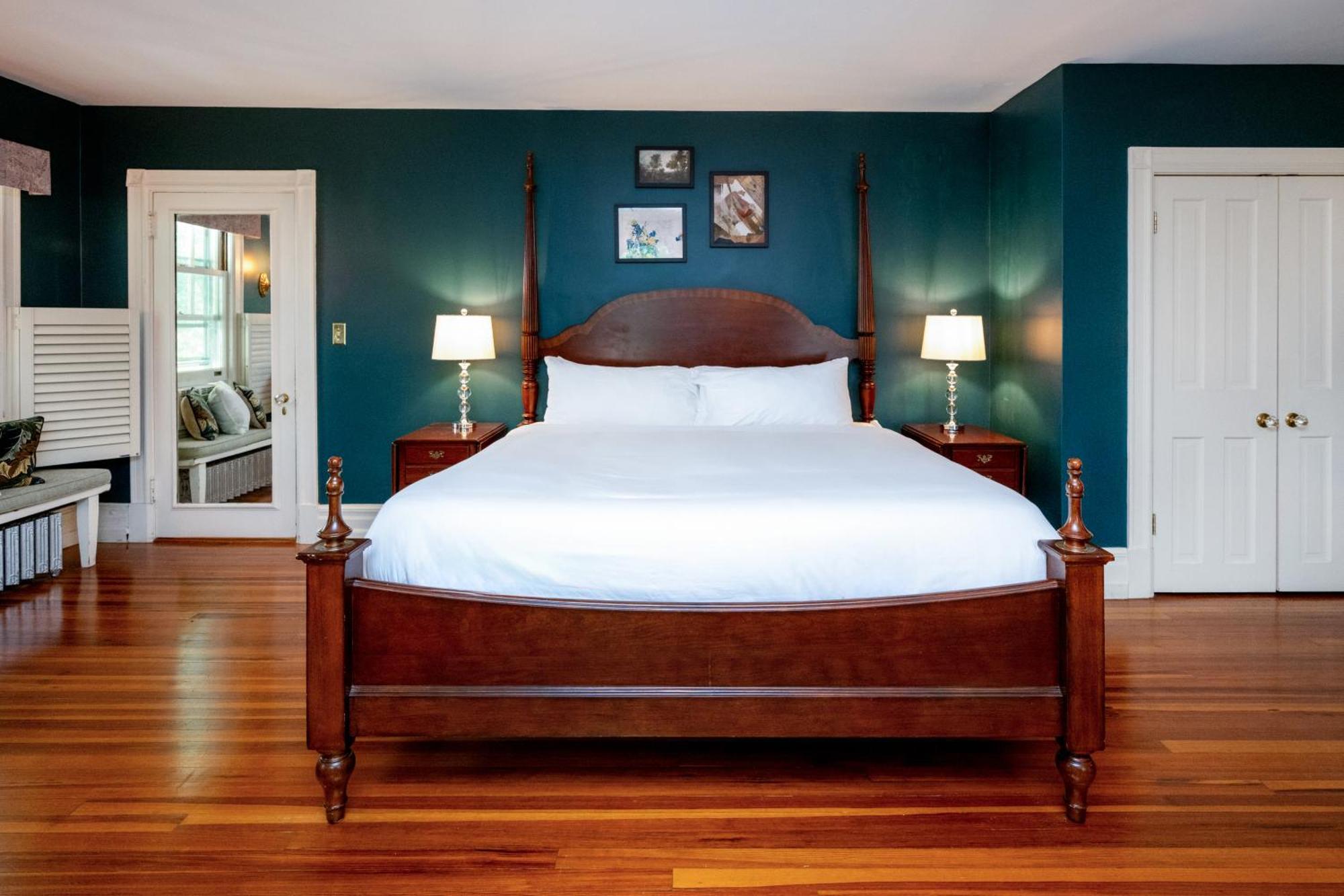 The Constance By The Lenox Collection Hotel Екстериор снимка