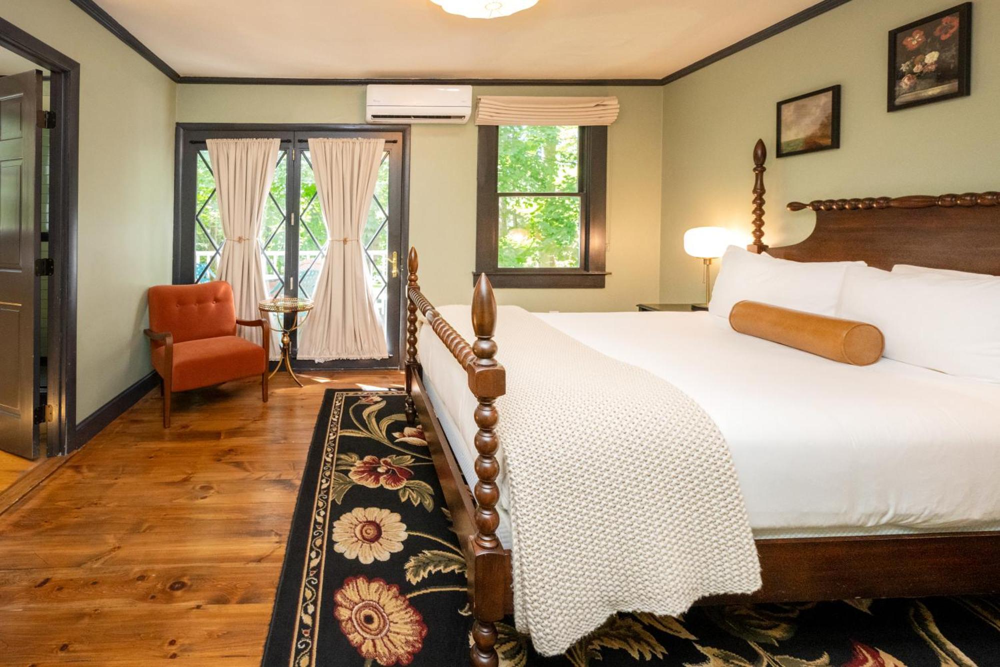 The Constance By The Lenox Collection Hotel Екстериор снимка